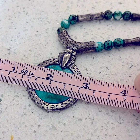 Turquoise & silver tone beach boho necklace w extender clasp - Picture 8 of 9